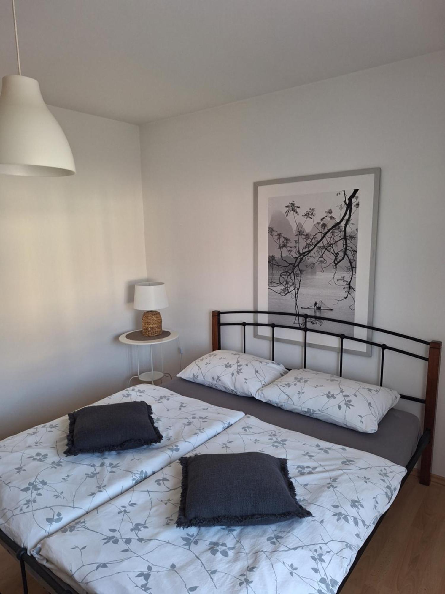 Apartments Place4You ビェロヴァル エクステリア 写真