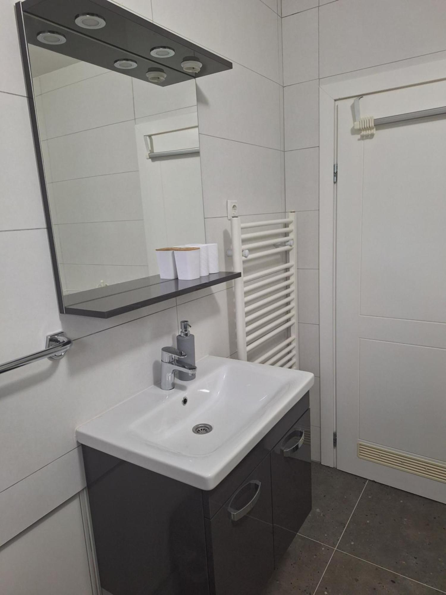 Apartments Place4You ビェロヴァル エクステリア 写真